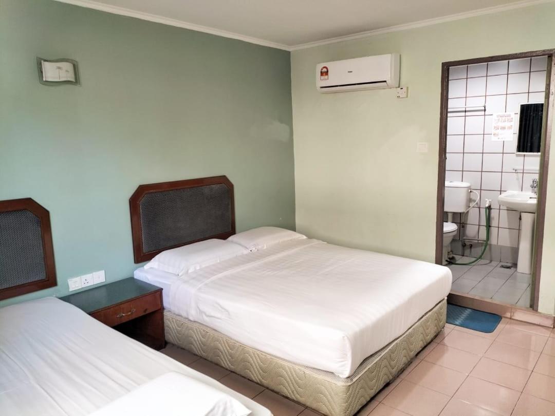 Faber Inn Bintulu Buitenkant foto