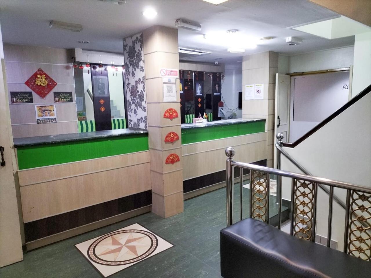 Faber Inn Bintulu Buitenkant foto